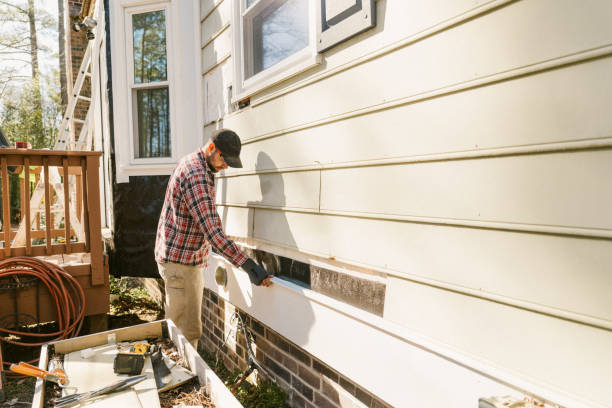 Trusted Storm Damage Siding Repair service in Bradley, IL - Squared Siding